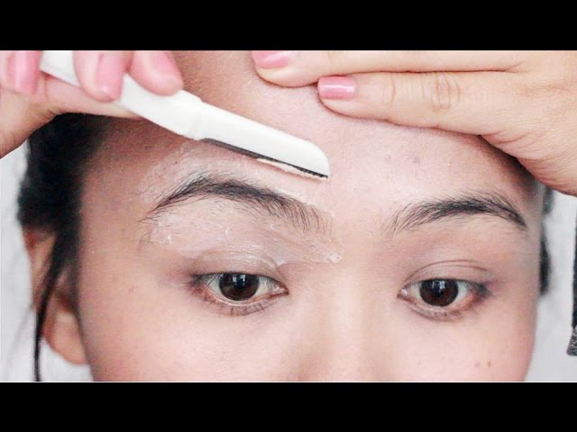 eyebrow cleaning machine