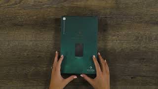 NLT Student Life Application Study Bible, Filament-Enabled Edition Leatherlike Charcoal Gray Striped