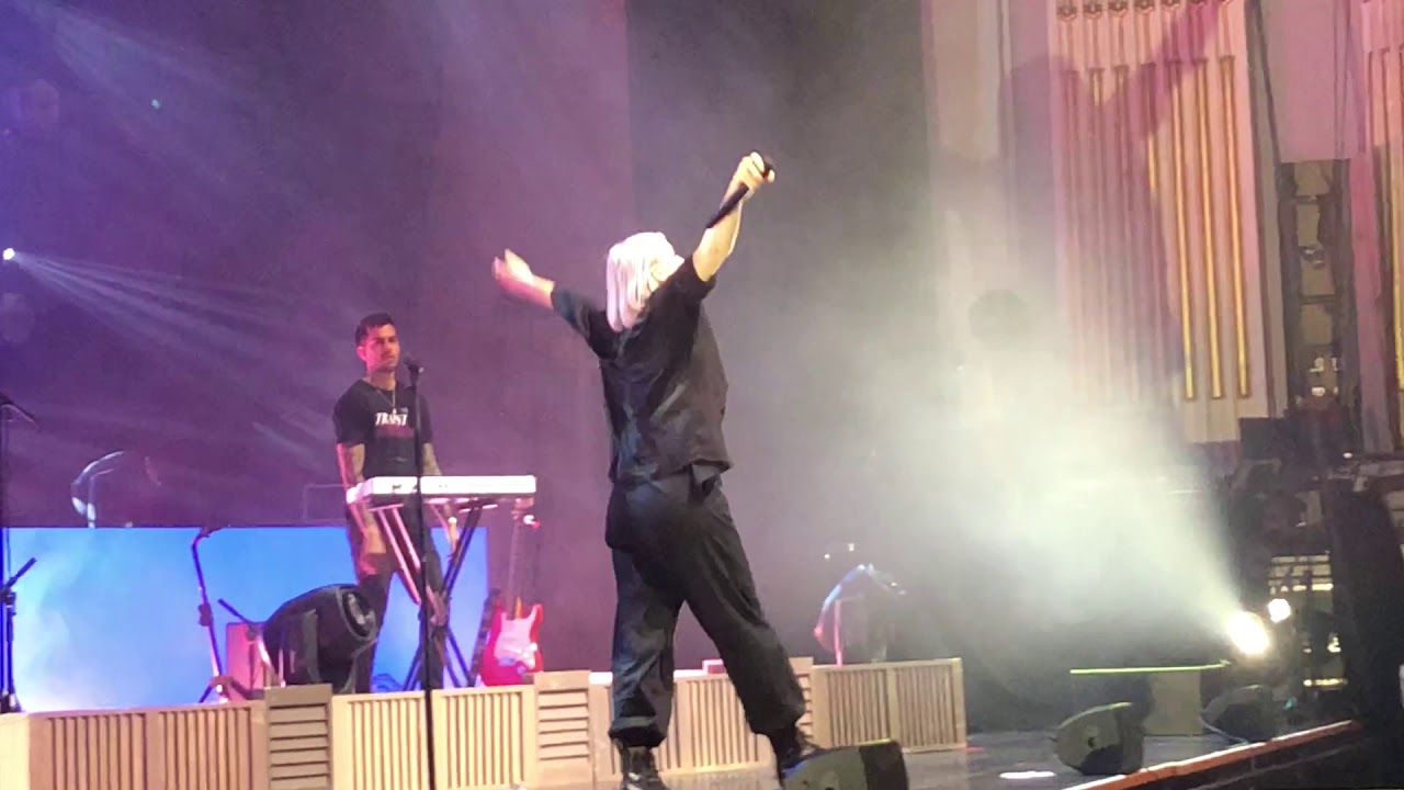 Anne-Marie - Rockabye live in Edinburgh