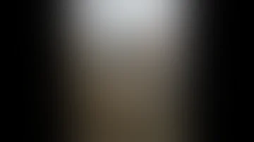 الدعم السريع آثار غارة جوية شنها الجيش السوداني على منطقة مايو بالخرطوم 