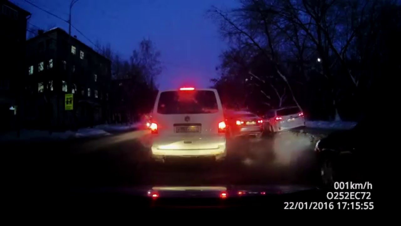 Езда по тротуару - YouTube