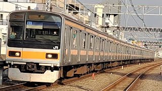 JR東日本中央快速線209系トタ81編成快速高尾行き西荻窪駅到着(2024/2/20)