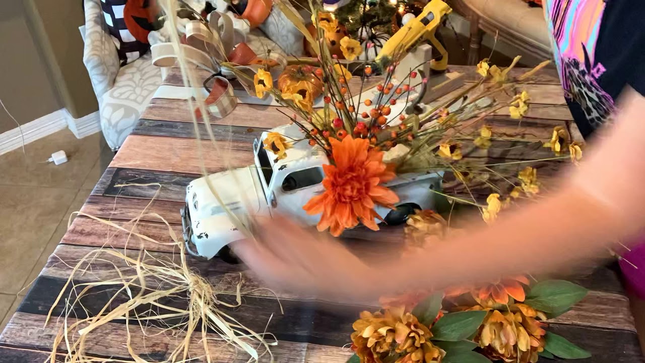 Let’s make a DIY Fall Truck Fall Decor Home Decor Truck