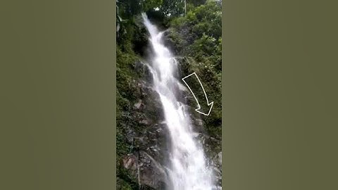 Change of energy in a waterfall #shorts #science #sikkim #water