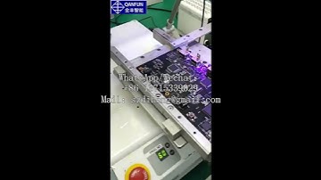 Three proof paint coating machine automatically sprays PCB UV insulation quick drying adhesive.