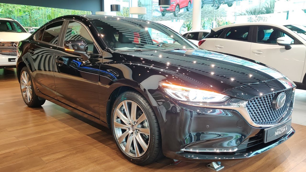 Xe Mazda 6 Premium 20AT 2018  Xanh Đen