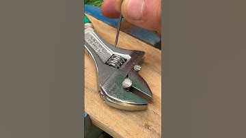 wrench turned into an unexpected hack Far beyond tightening bolts#CaliGarage #CreativeTool #DIYHack