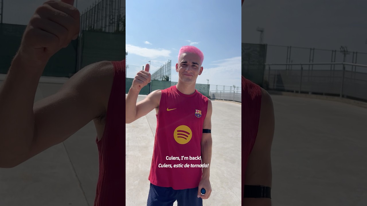 Happy to have you back, Gavi! 👋 #fcbarcelona #gavi