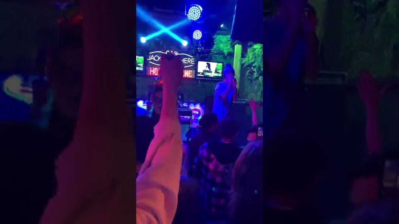 Lia Shine - Söyle Bana Neden | Holly Stone Antalya 24.11.2022 Konseri