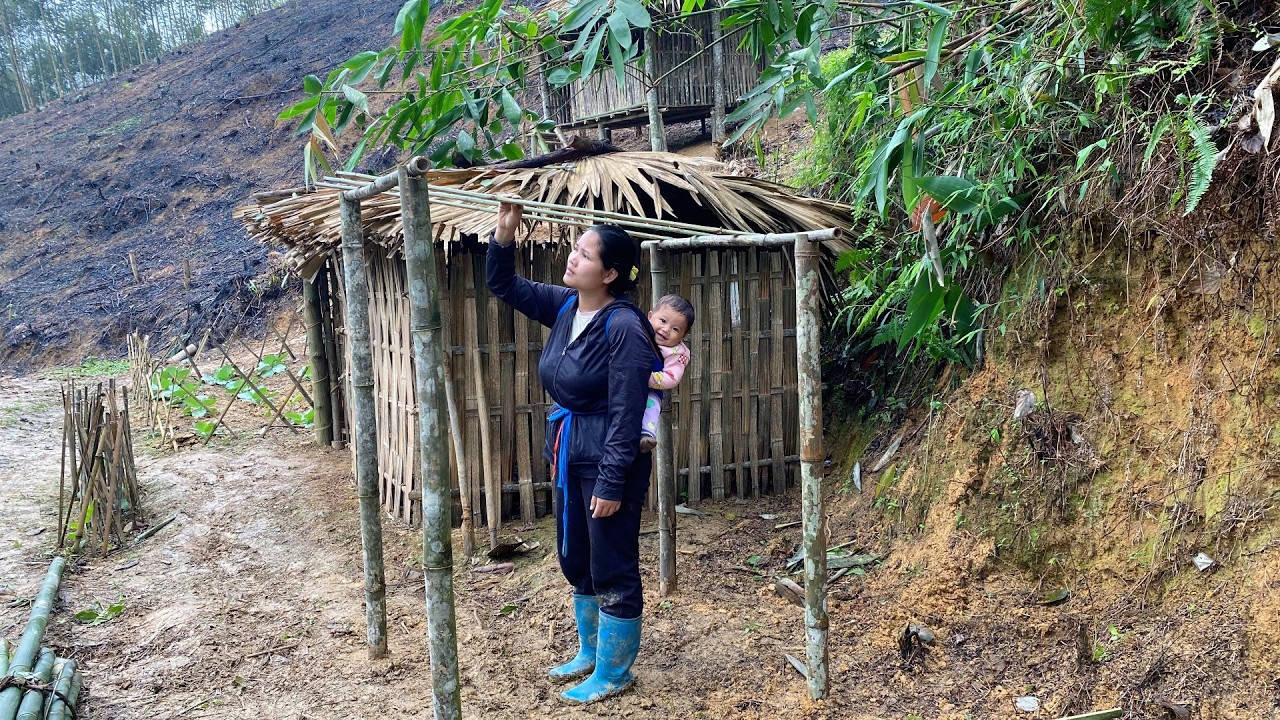 Unable to have a son, a single mother has to live alone in the forest. How will her life change?