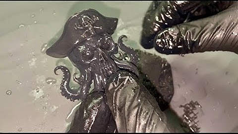 Ultimate Resin Print ASMR | Elegoo Printer Support Removal & Satisfying Crunch Sounds