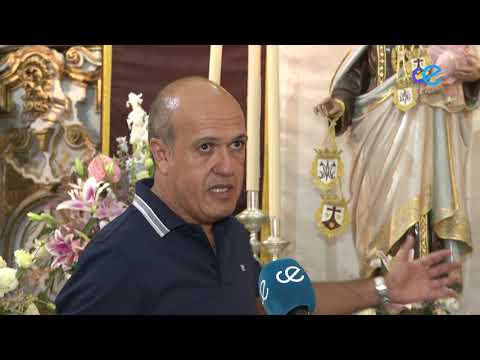 La Feligres&iacute;a de la Virgen del Carmen de la Almadraba vive los momentos previos a la procesi&oacute;n