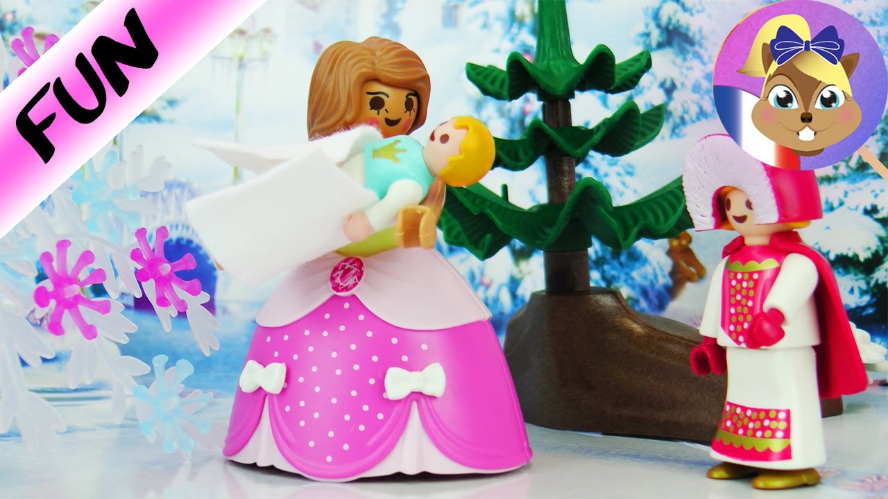 Playmobil Histoire  La reine des neiges reçoit des invités et se fait  belle dans le dressing 