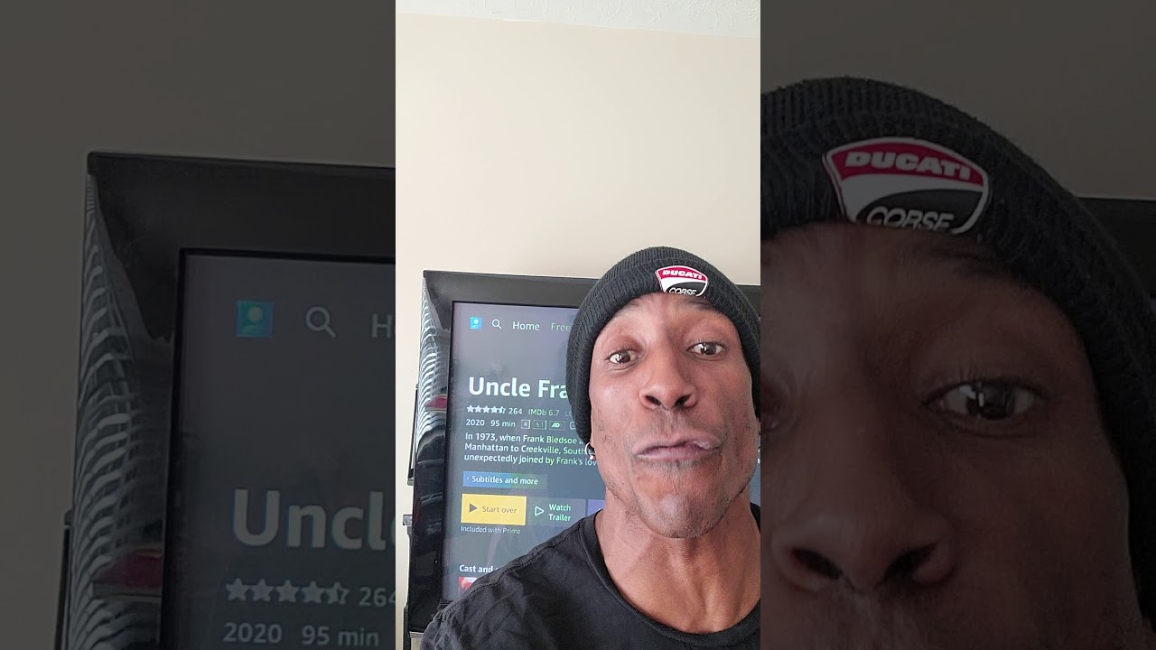 MOVIE MINUTE REVIEW:"UNCLE FRANK" 👍🏿👍🏿👍🏿👍🏿