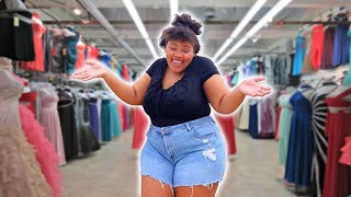 What It's Like Being A CURVY GIRL | Smile Squad Comedy