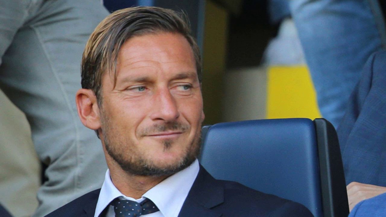 Totti rinuncia al corso di allenatore: al suo posto Perrotta
