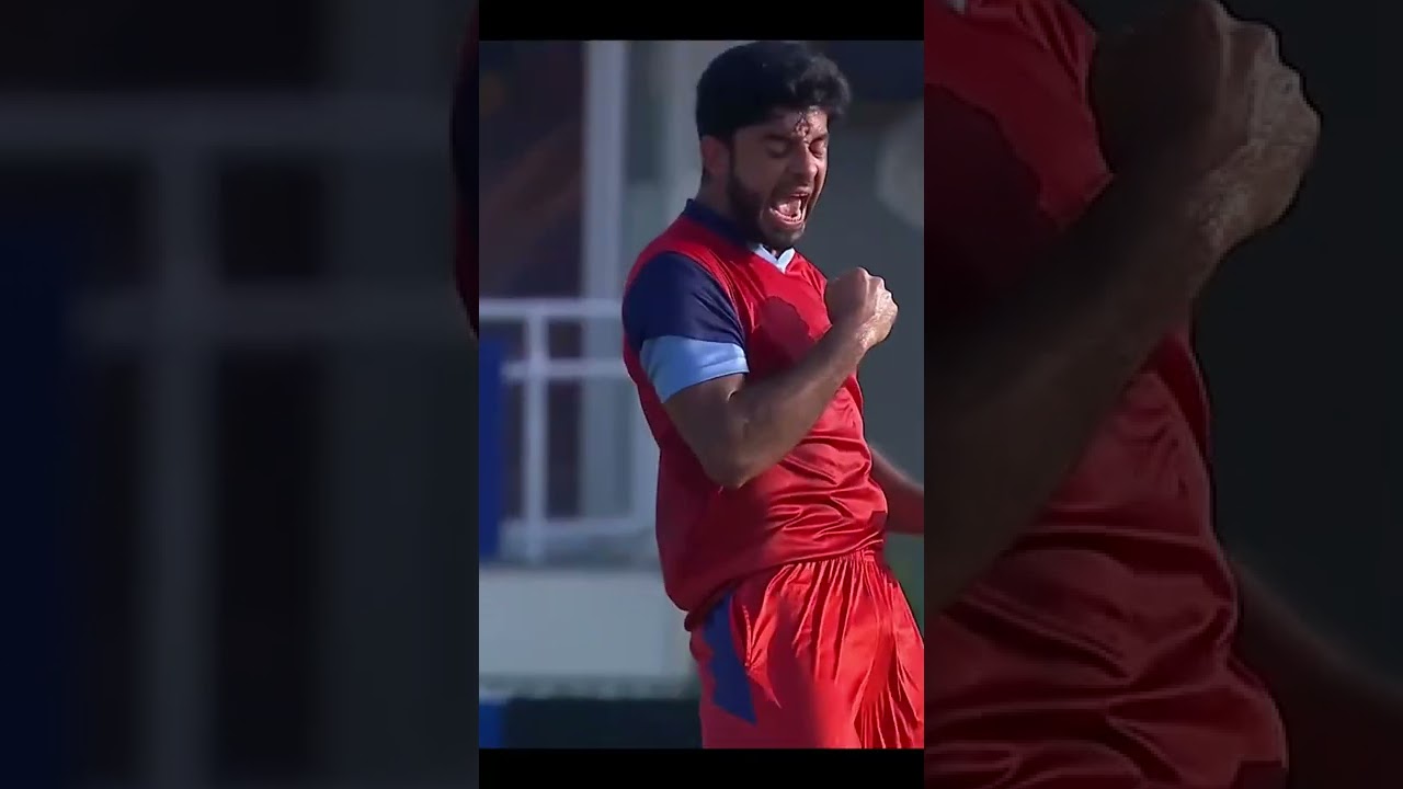 Big Wicket Down Ahmed Shehzad 