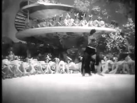 Video: Josephine Baker: kapsel, rok, hoedstijl, foto
