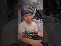 طفل فلسطيني يقرأ القرآن على ركام منزله الذي دمره الاحتلال في غزة 