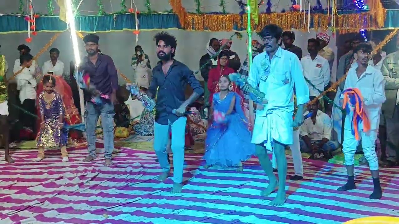 ఎల్లవేళలా తలచేదమమ్మ అమ్మ మారమ్మ గురువు బ్రహ్మీ సురేష్