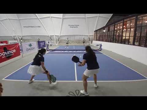 Fernanda Álvarez / Alexandra Carreto VS Belém García / Natasha Stoop