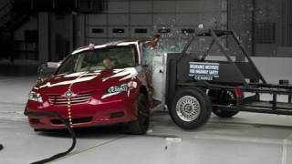 2007 Toyota Camry side IIHS crash test 2007 Toyota Camry side IIHS crash test