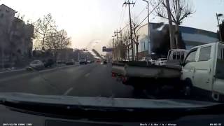 Автоприкол! Приколы на дорогах! Аварии и ДТП! Видеорегистратор! Смотреть ВСЕМ!!!! Автоприкол! Приколы на дорогах! Аварии и ДТП! Видеорегистратор! Смотреть ВСЕМ!!!!