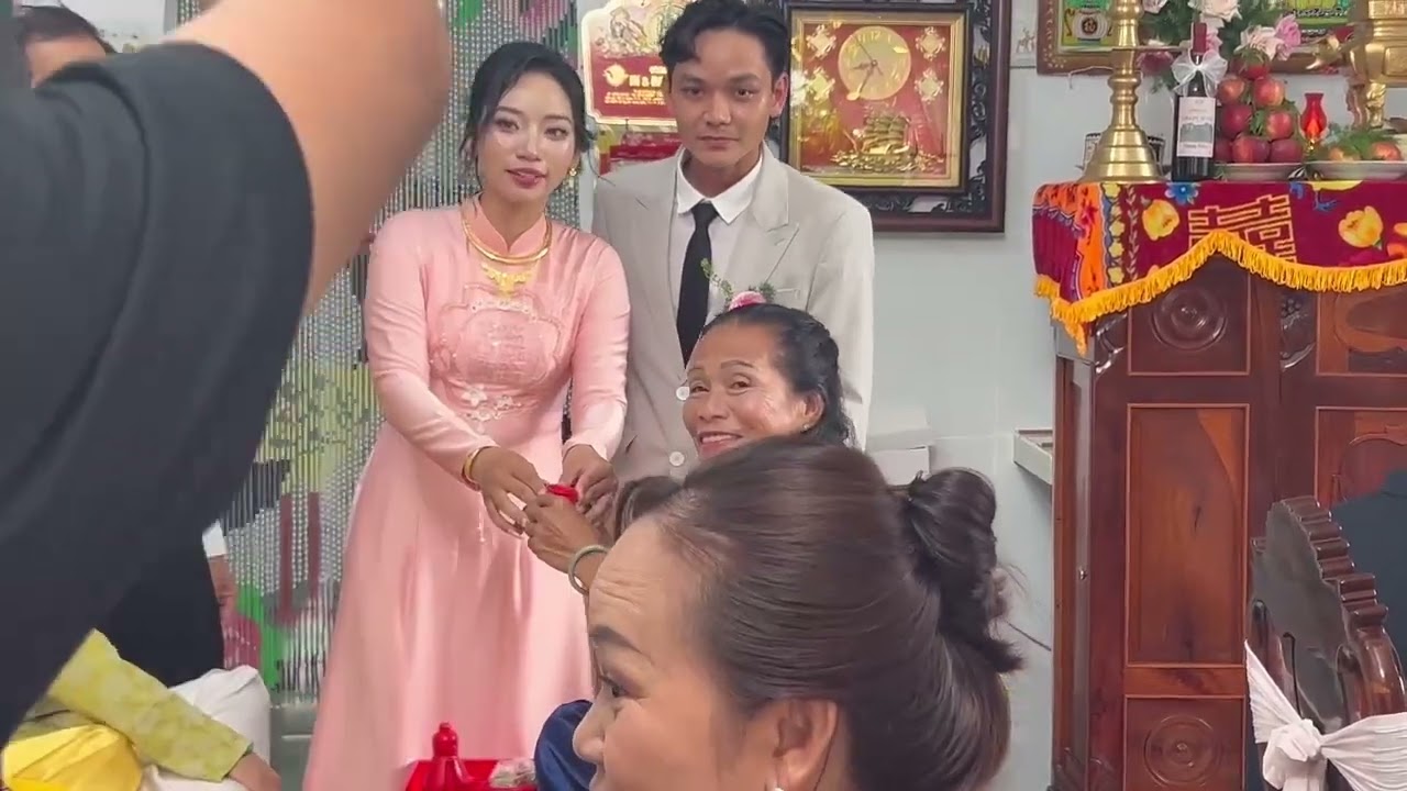 đám cưới của em gái 