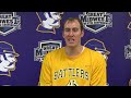 ABU WBB COACH2 mts