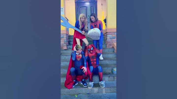 Male Superman Spider-Man is really funny#Superman #spiderman #supergirl