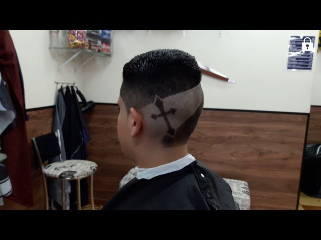 Primeira Arte no Cabelo - Corte de Cabelo xadrez quadradinho Jhow do corte  (First Art in Hair ) 