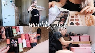 PACKING AND DECLUTTERING TO MOVE HOUSE! | Weekly Vlog #56