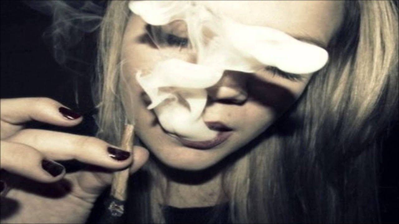 Watch ŻARU X DARIUS DRS - MIEJSKI SMOG on YouTube Watch ŻARU X DARIUS DRS - MIEJSKI SMOG on YouTube