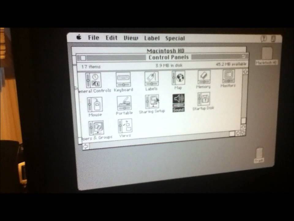 TYLER'S TECHROOM, Mac system 7 on Mini vmac pt.1 - YouTube