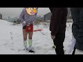 いい年こいて雪ではしゃぐおっさん達の図