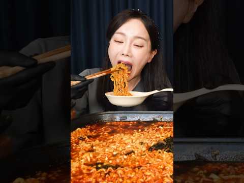 총 12인분 먹방?! ft.만리 Noodles Challenge SPICY Fire ramen Mukbang ASMR Ssoyoung