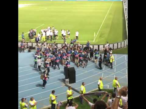 شاهد حمل كريستيانو رونالدو لكأس السوبر الأوروبي