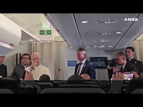 Video Il Papa: Non e' mio interesse dibattere con Trump
