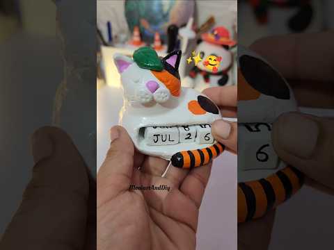 Diy calendar cat 😻✨️#cute #explore #clayart #moniartanddiy #cat calender #shiv #ship #papersoap