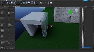 How to use Union and Negate to make building easier in Roblox Studio!