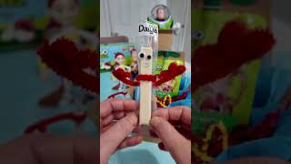 A Toy Story Themed Kid Friendly Snack Box 📦 #youtubeshorts #snacks #kidssnacks #momlife #toystory