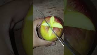 আপেল ডিজাইন করলাম 🍎#apple #cutting #shortsvideo #viralvideo #fruit #youtubeshorts