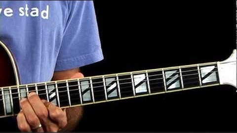 Jazz Guitar Lessons - Inversion Excursion - C Dominant 7 Chord Inversions 2