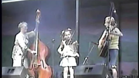 Hanna Livingston 10 year-old fiddler   Orange Blos...