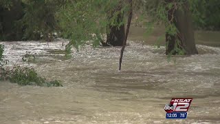 Boerne attempts to dry out after major flooding