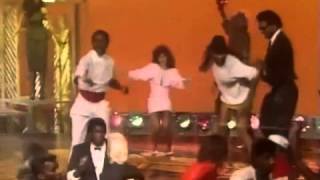 Soul Train Scramble Board [Yulio & Cassie] Gwen Guthrie - Ain't Nothin' Goin' On But The Rent (1986)