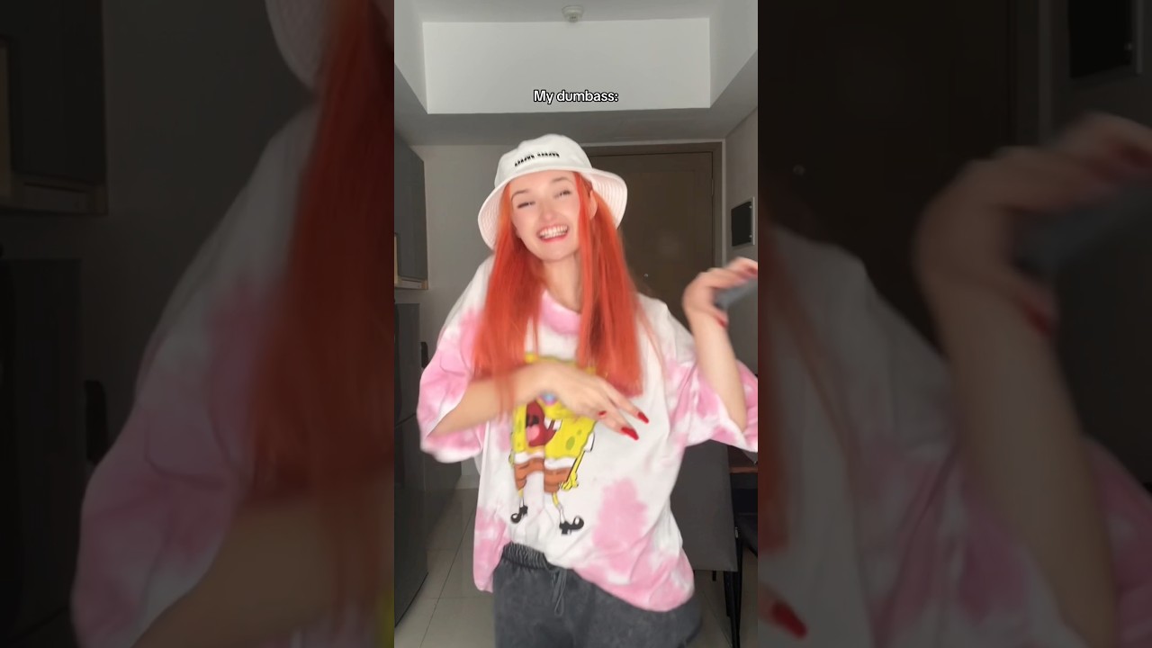 please tell me I'm not the only one 😭😭 #cosplay #anime