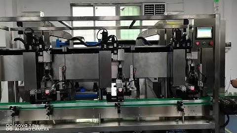 Tracking type 3 heads high-speed screw capping machine