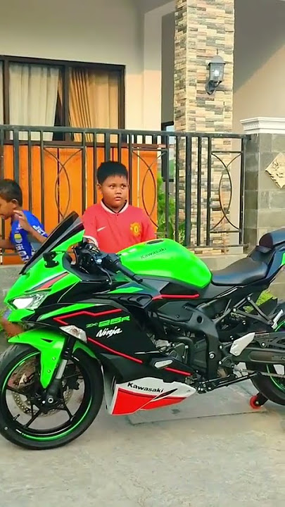 Suara Raungan Mesin Knalpot Kawasaki Ninja ZX 25 R #bocil #mainan