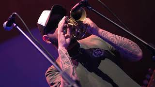 Hugo Lobo - Rumble in the sand (En vivo en Lucille)